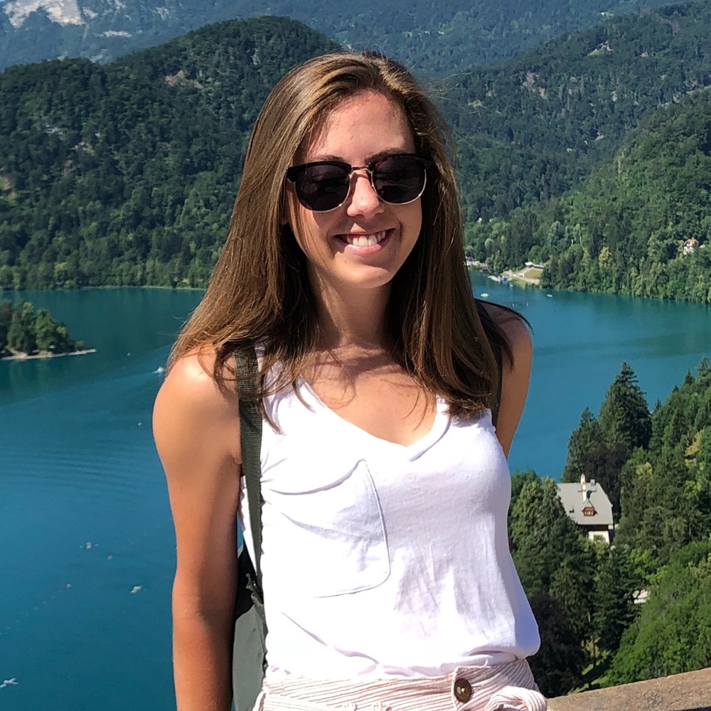 Meet your Posher, Jillian